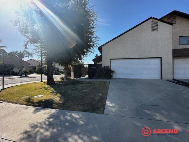 Photo - Charming Condo Located in HOA!