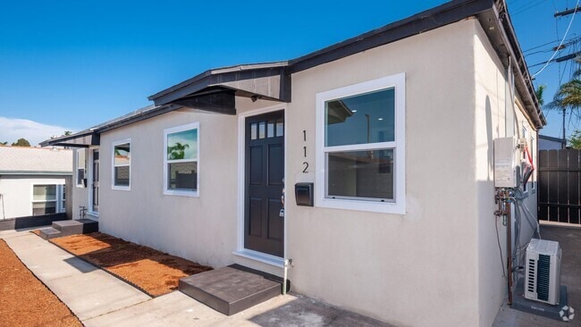 Building Photo - 1 Bedroom Duplex in National City Rental