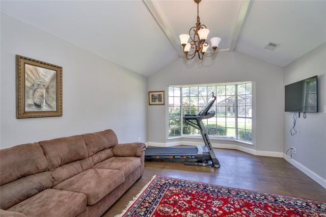 Photo - 2001 Newcastle Cir