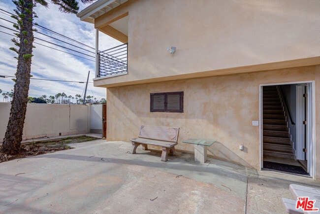 Photo - 355 Panama Ave