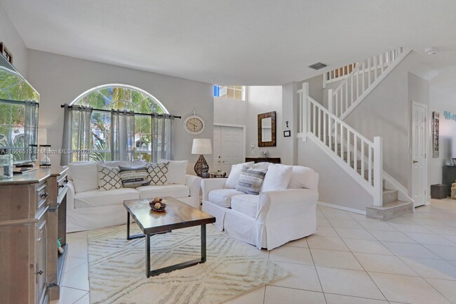 Photo - 13359 NW 16th St