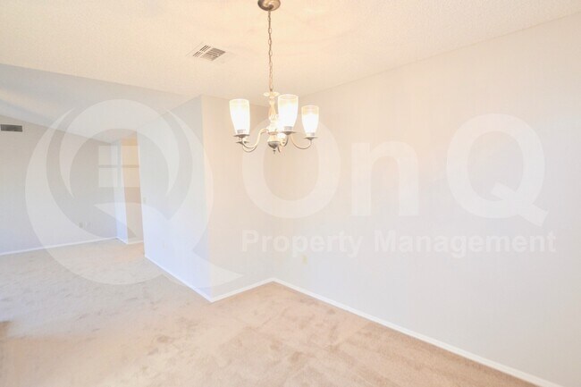 Photo - 6146 E Cicero St