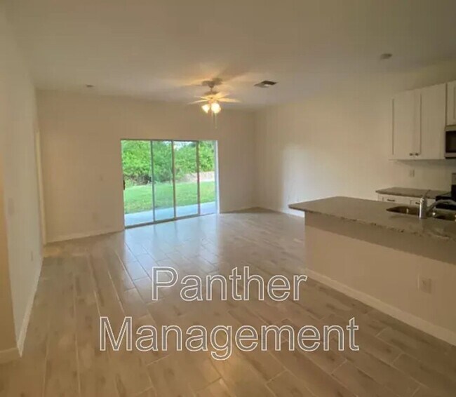 1216 Navigator Rd