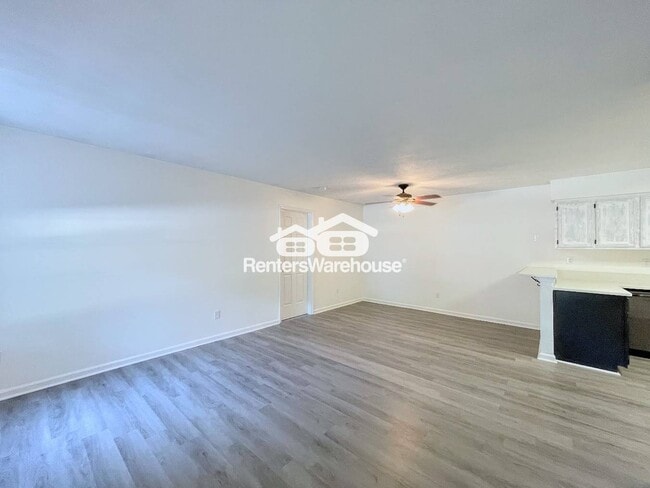 Photo - 2801 Leeds Ct
