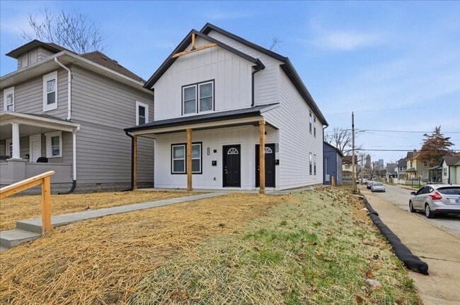 Photo - 44 E Parkview Ave