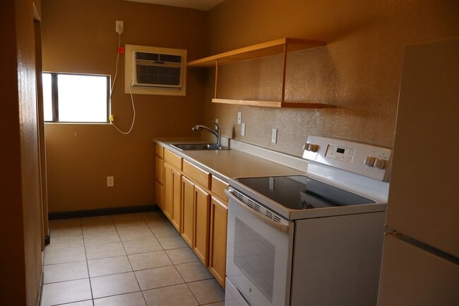 Photo - 9250 E Joy Ave