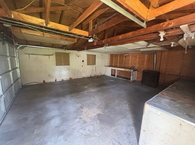 Photo - 523 Weston St