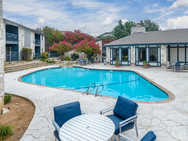 Diamond Ridge - Diamond Ridge Apartments
