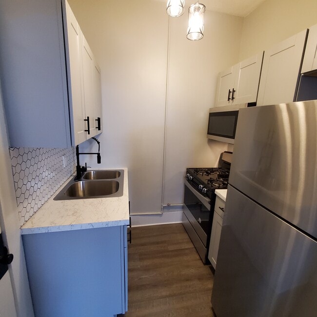 Vista de la cocina - 1213 N Wells St Unidad Upper