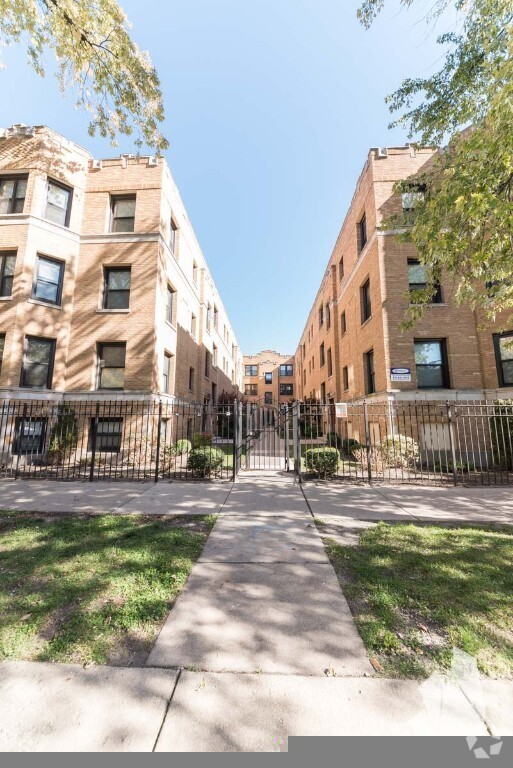 Building Photo - 2615 N Spaulding Ave Unit 2617.5-3s Rental