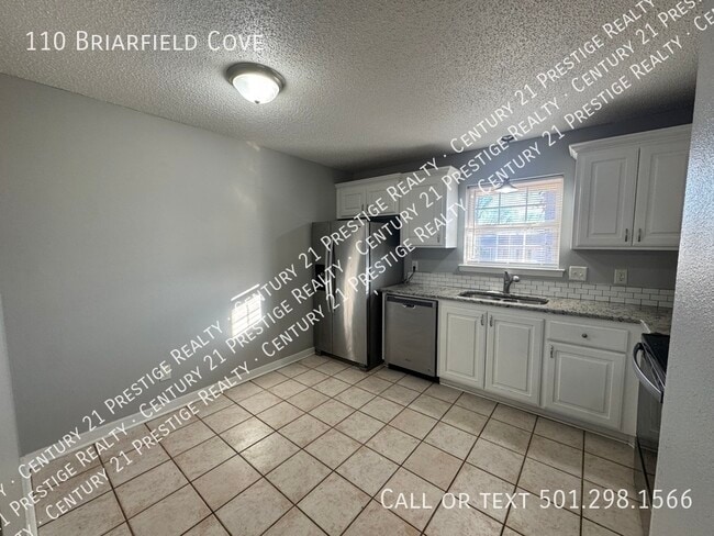 Photo - 110 Briarfield Cove