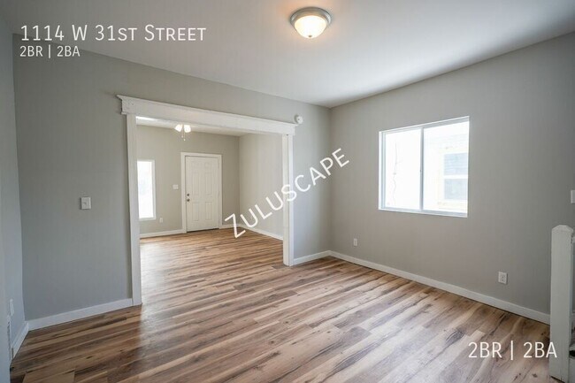 Photo - 1114 W 31st St
