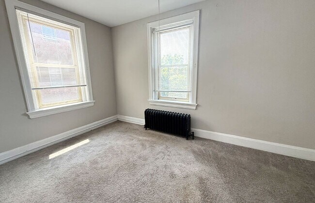 Photo - 343-345 Ludlow Avenue Unit 343-03