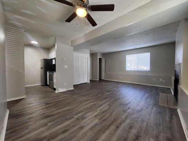 1835 Zebulon Dr Unit C