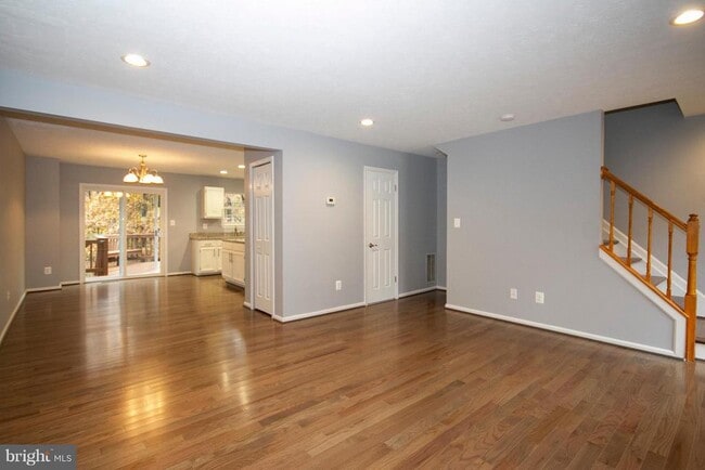 Photo - 9432 Loch Leven Ct