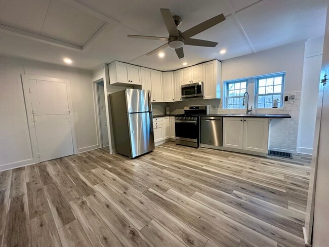 Photo - 20 Echo Valley Rd