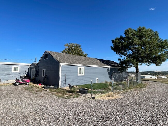 Building Photo - Flintwood Unit Flintwood A Rental