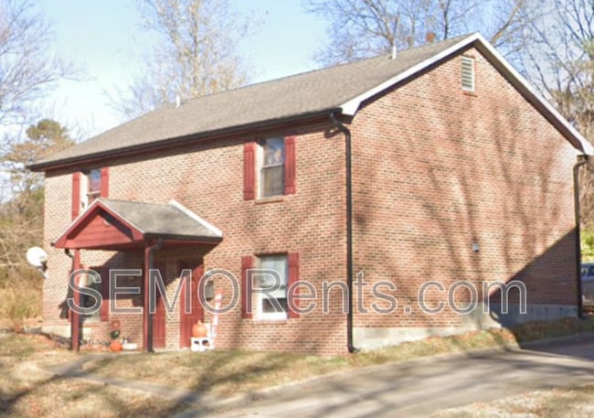 Building Photo - 134 N Neal St