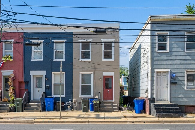 Photo - 142 E South St