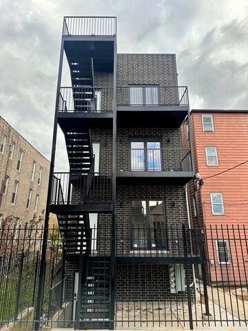 Photo - 1635 S California Ave