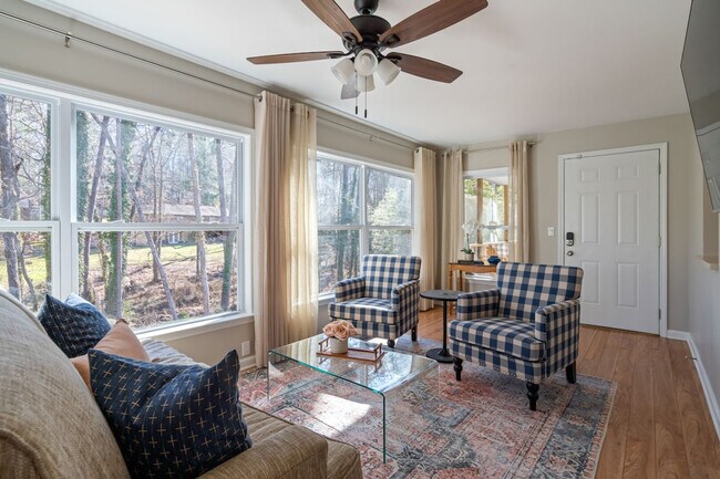 Photo - 17 Rock Crest Cir SE Unidad SI ID1234819P