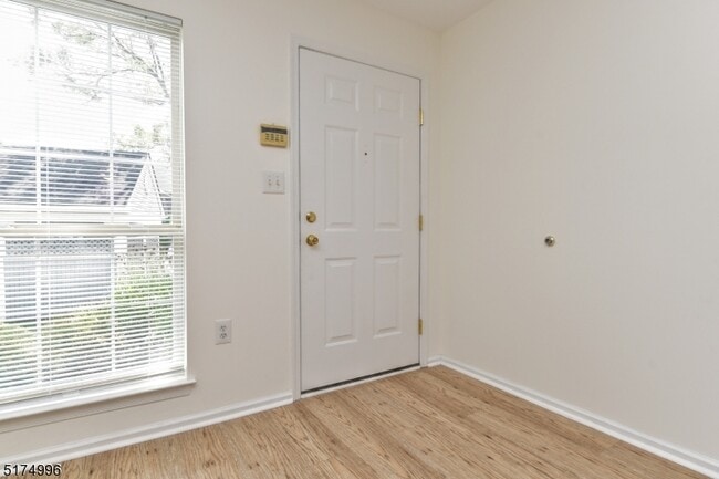 Photo - 1132 Stafford St Unit 1132
