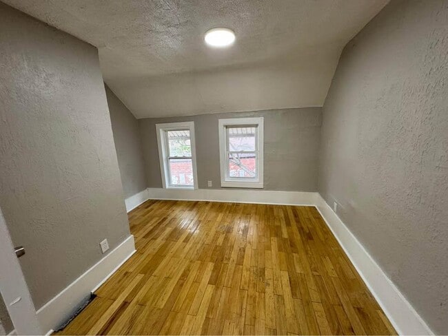 Photo - 1210 Marion Ave SW