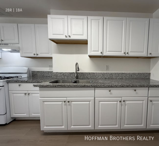 Photo - 7339 Woodman Ave Unit 1