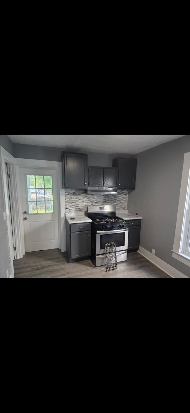 Photo - 707 W Cleveland Ave
