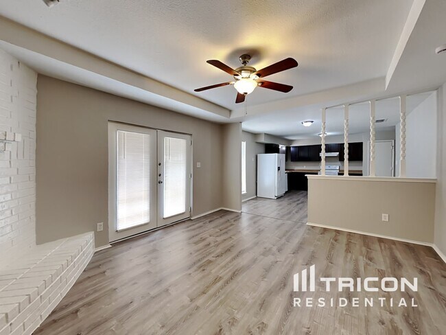 Photo - 6007 Big Springs Dr