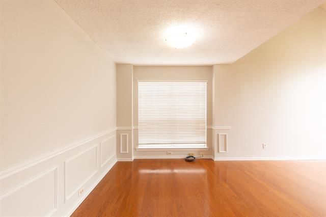 Photo - 3031 Renaissance Ct