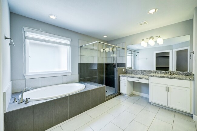 Photo - 1811 Wichita St