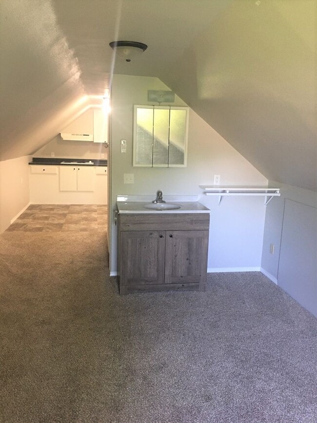 Photo - 105 7th Ave SE Unit 105