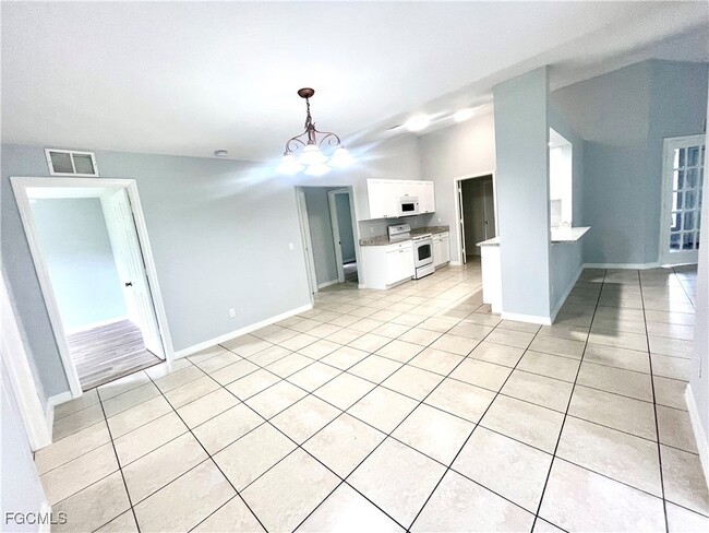 Photo - 3405 Hanna Ave N