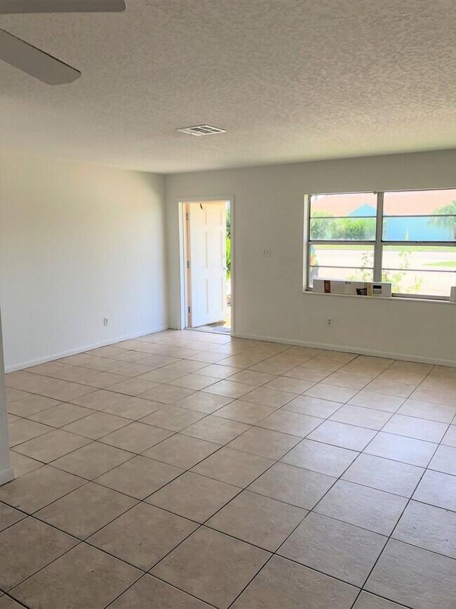 Photo - 1360 Carlton Ct. Unit 1360 D Carlton Ct.