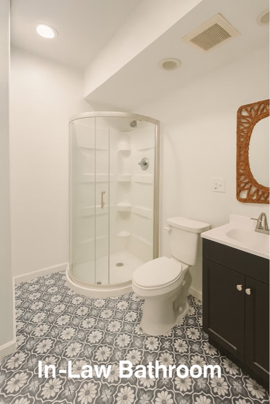 Photo - 3344 Prince Edward Ct