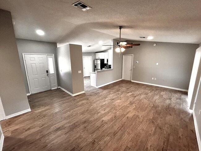 Photo - 7508 Briarbay Loop