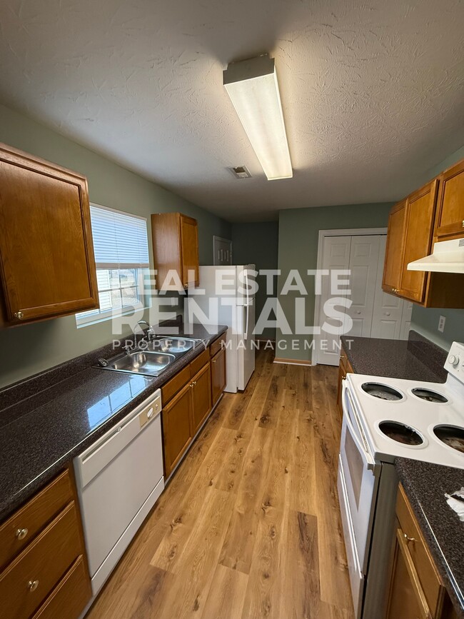 Photo - 1304 Pierce Ave