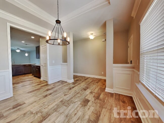 Photo - 113 Boomer St