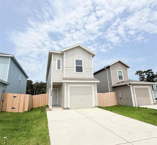 Building Photo - 3606 Duplet Ave