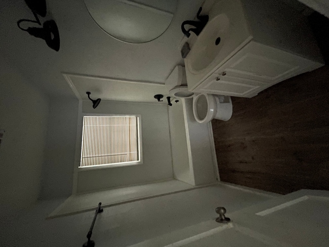 Photo - 1019 Combs St