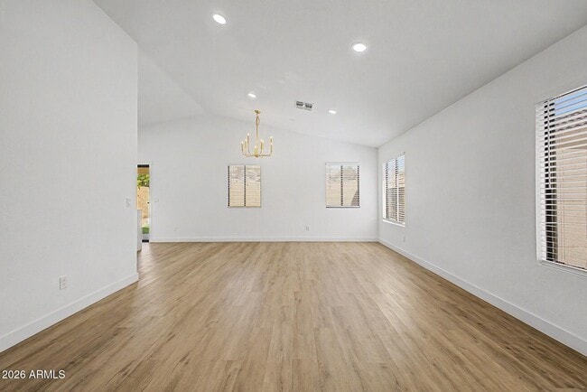 Photo - 16813 N 113th Ave