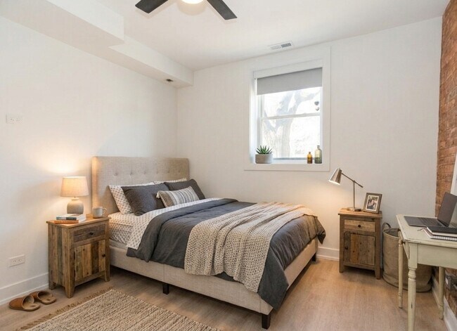 Photo - 3251 W Belden Ave