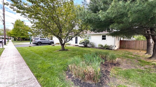 Photo - 1210 Allaire Ave