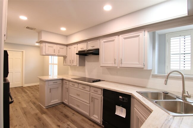 Photo - 12511 Ella Lee Ln