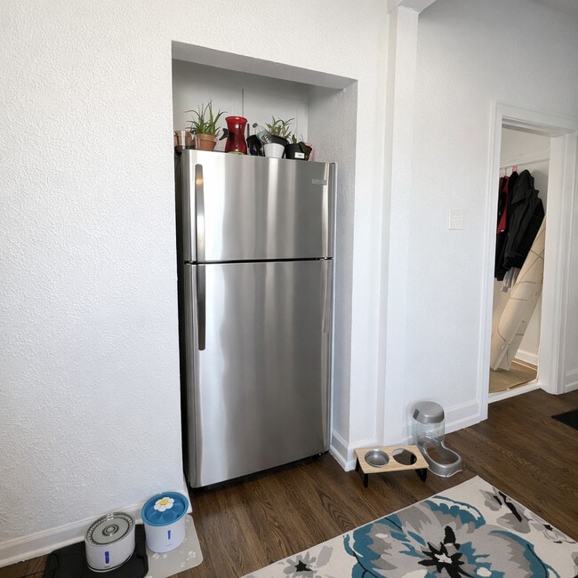 Photo - 2920 N Albany Ave Unit 2E