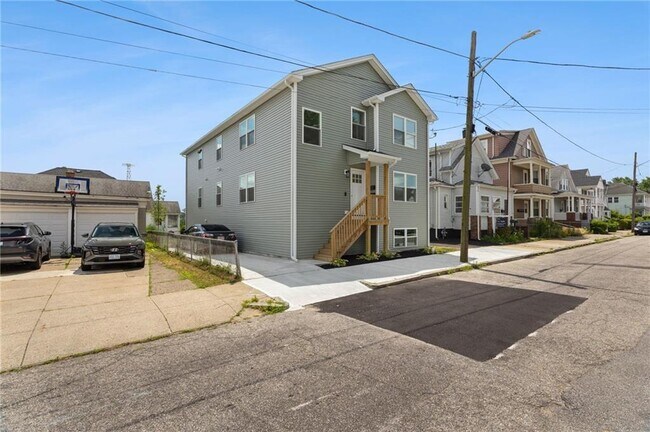 Photo - 41 Hampton St Unit 1