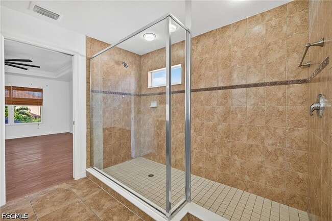Photo - 2858 Via Campania St