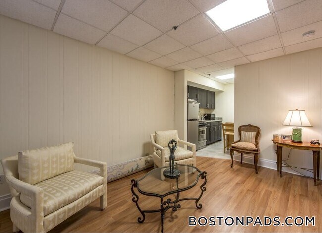Photo - 62 Boylston St Unit 121