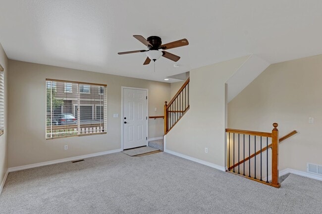 Photo - 3 Bedroom townhome NO deposit